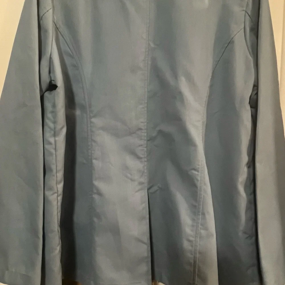 Old Navy Women's Light Blue Trench Coat - Picture 4 of 4